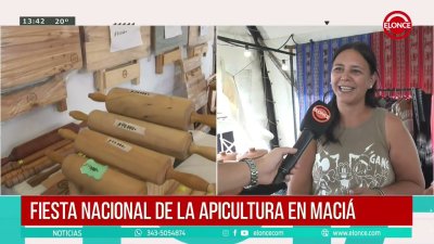Recorremos los expositores en la Fiesta Nacional de la Apicultura en Maci&aacute;